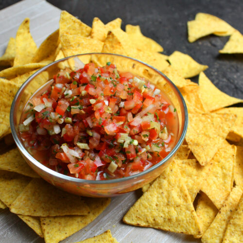 Frische Tomaten-Salsa mit Pfefferschoten - Toastenstein.com