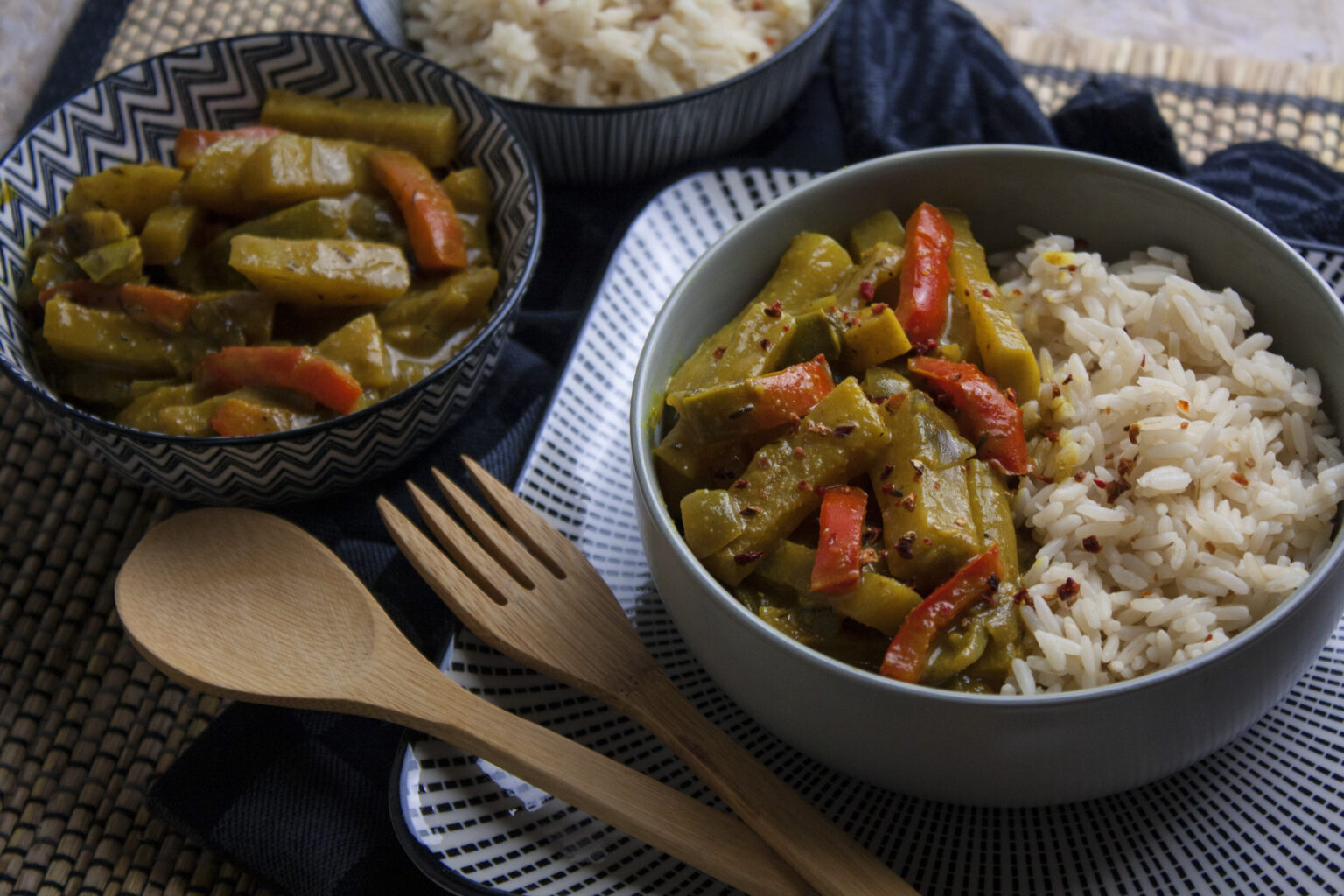 Würziges Kohlrabi-Curry mit Paprika - Toastenstein.com