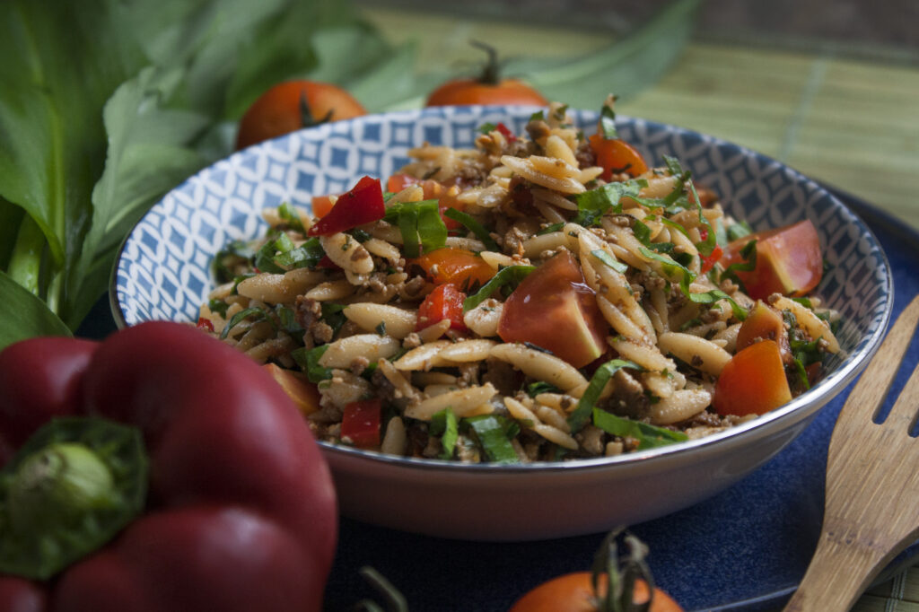 Bärlauch-Risoni-Salat mit Tomaten | Toastenstein